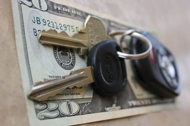 keys with money for car financing