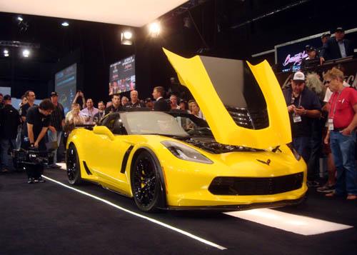 First 2015 Production Corvette Z06 at Barrett-Jackson auction - Picture 3