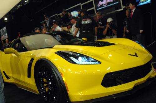 First 2015 Production Corvette Z06 at Barrett-Jackson auction - Picture 6