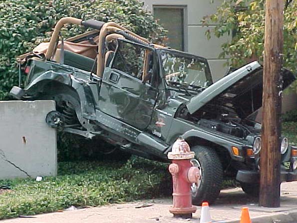 Jeep crash large image