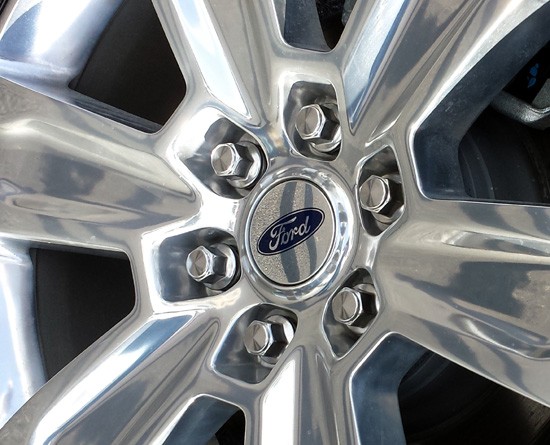 2015 f-150 wheel closeup