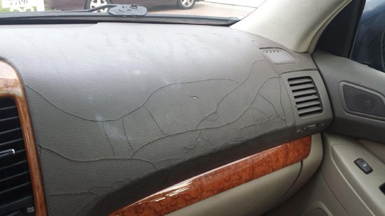 Lexus Cracked Dashboard